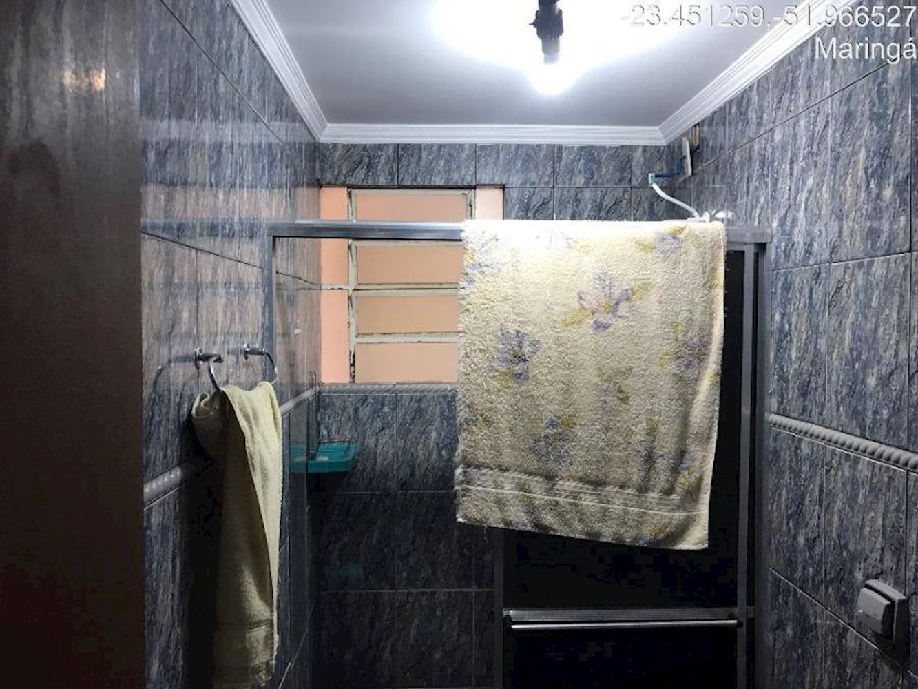 Casa no Conjunto Habitacional Inocente Vilanova Júnior em Maringá/PR, localizado em Maringá - PR