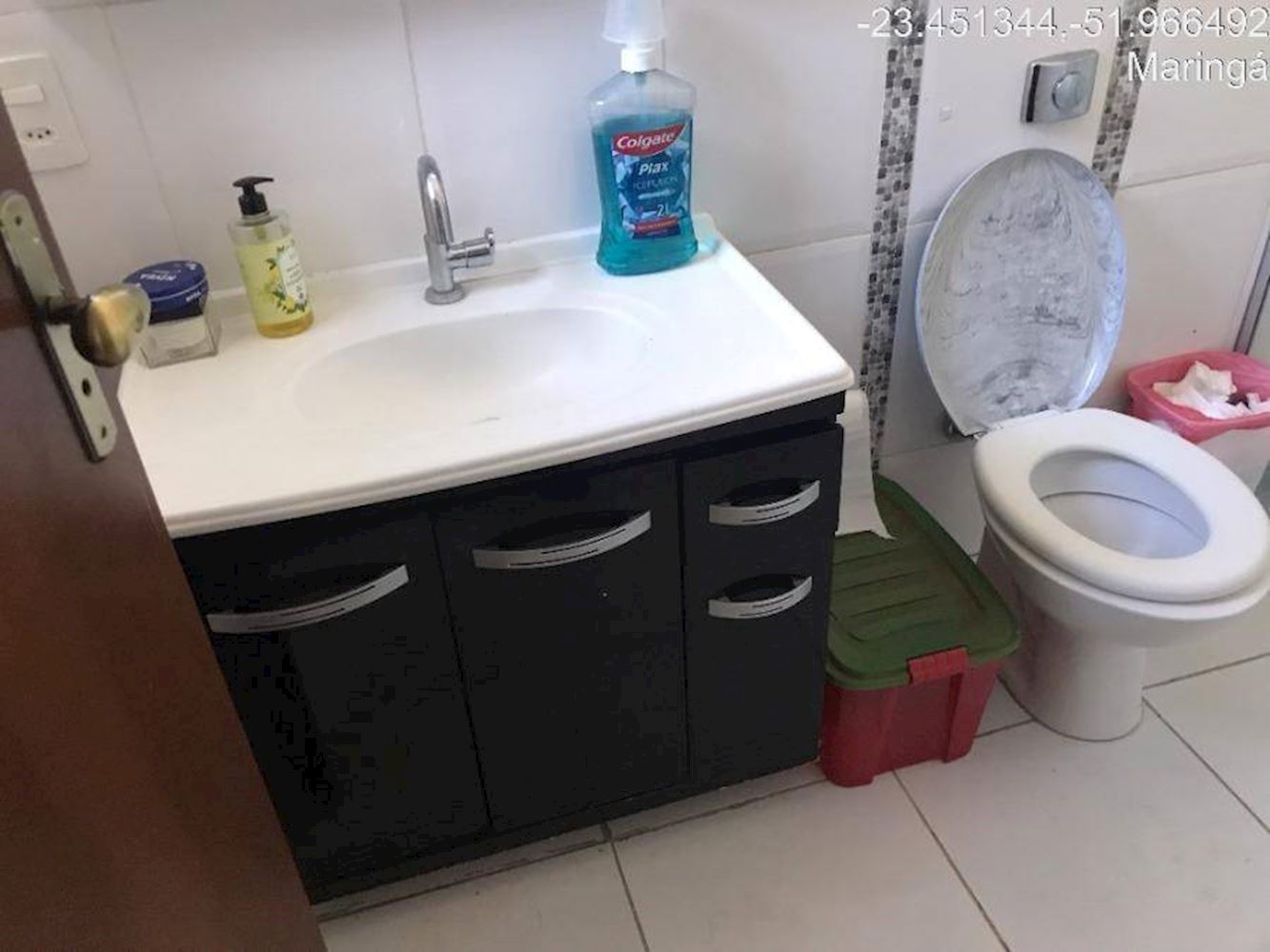 Casa no Conjunto Habitacional Inocente Vilanova Júnior em Maringá/PR, localizado em Maringá - PR