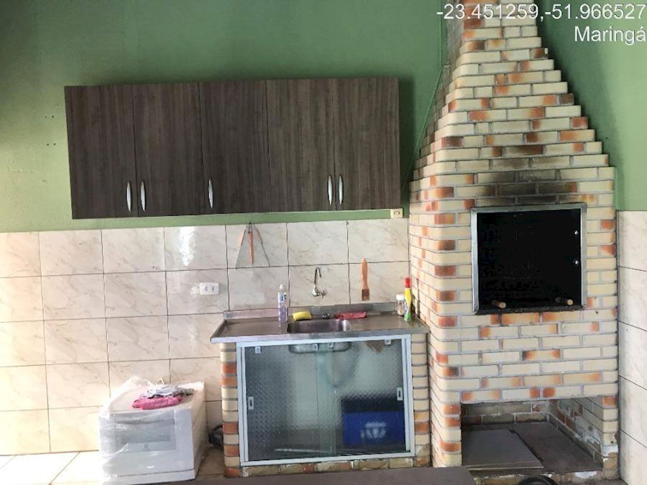 Casa no Conjunto Habitacional Inocente Vilanova Júnior em Maringá/PR, localizado em Maringá - PR