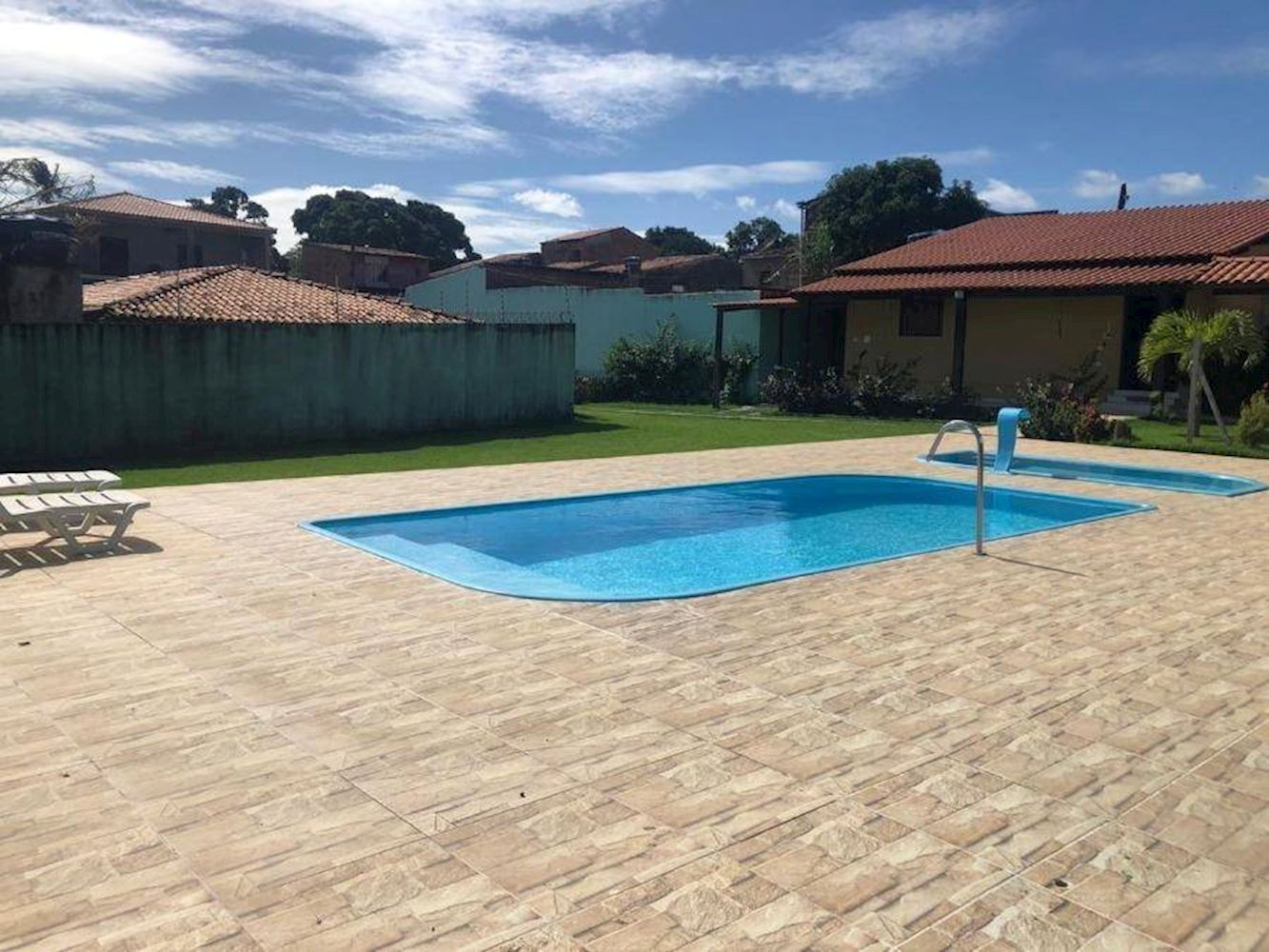 Casa no Distrito Pe Leve - Limoeiro De Anadia/AL, localizado em Limoeiro De Anadia - AL, bairro Distrito Pe Leve