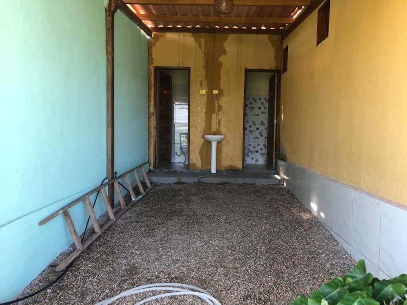 Casa no Distrito Pe Leve - Limoeiro De Anadia/AL, localizado em Limoeiro De Anadia - AL, bairro Distrito Pe Leve