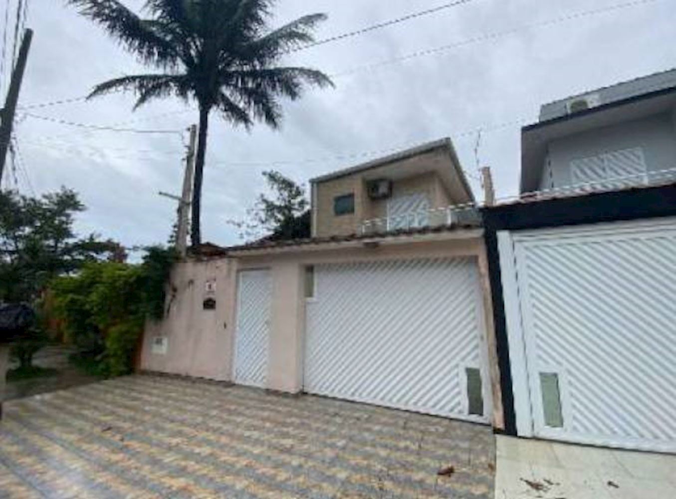 Casa no Jardim Ribamar em Peruíbe/SP, localizado em Peruíbe - SP, bairro Jardim Ribamar