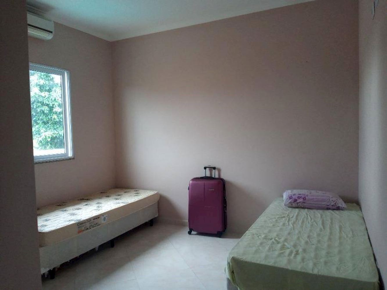 Casa no Jardim Ribamar em Peruíbe/SP, localizado em Peruíbe - SP, bairro Jardim Ribamar