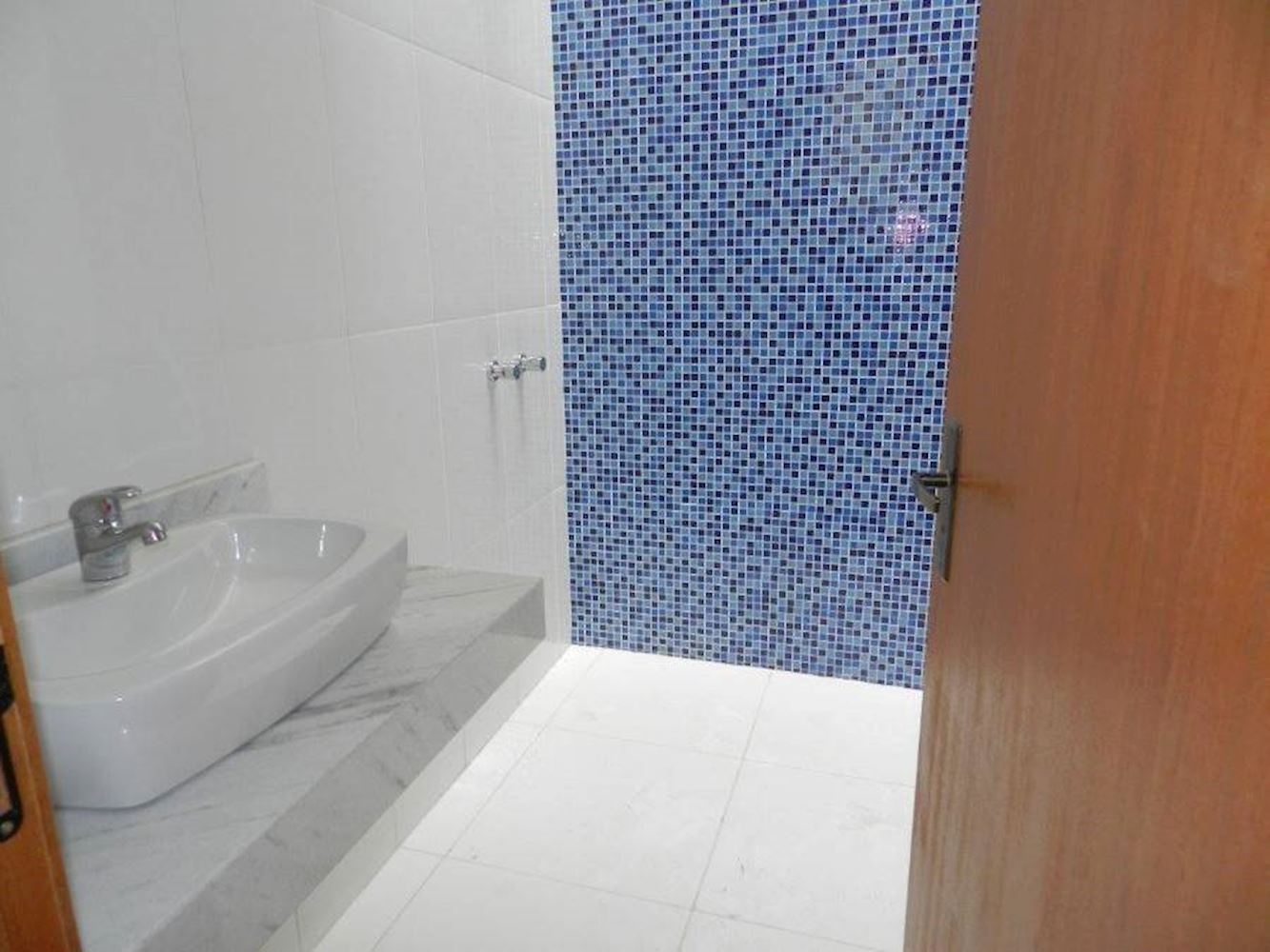 Casa no "Condomínio Jardins do Lago II" - Hípica - Porto Alegre/RS, localizado em Porto Alegre - RS, bairro Hípica