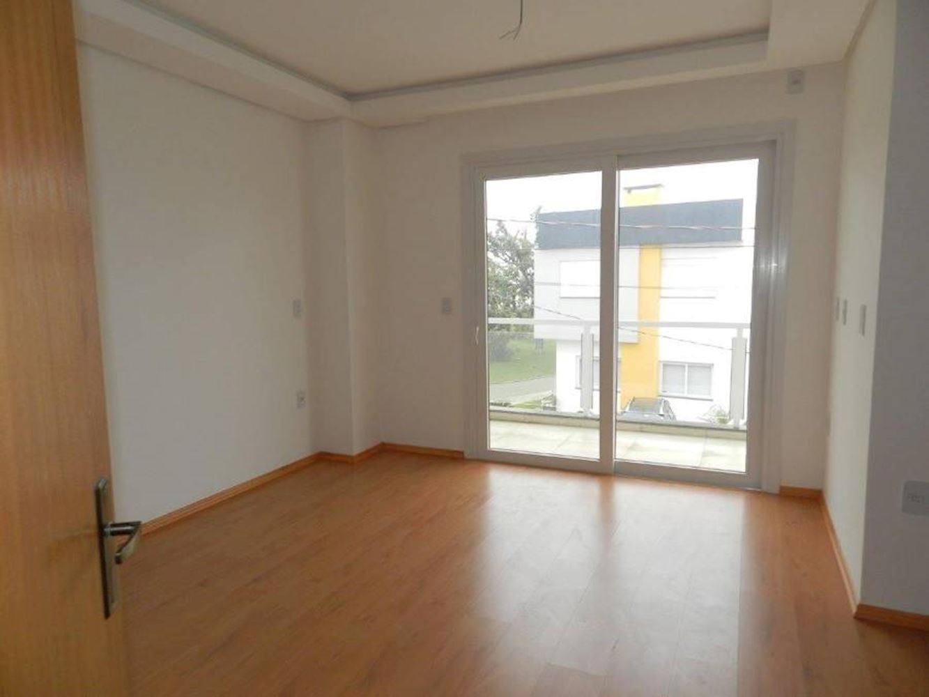 Casa no "Condomínio Jardins do Lago II" - Hípica - Porto Alegre/RS, localizado em Porto Alegre - RS, bairro Hípica