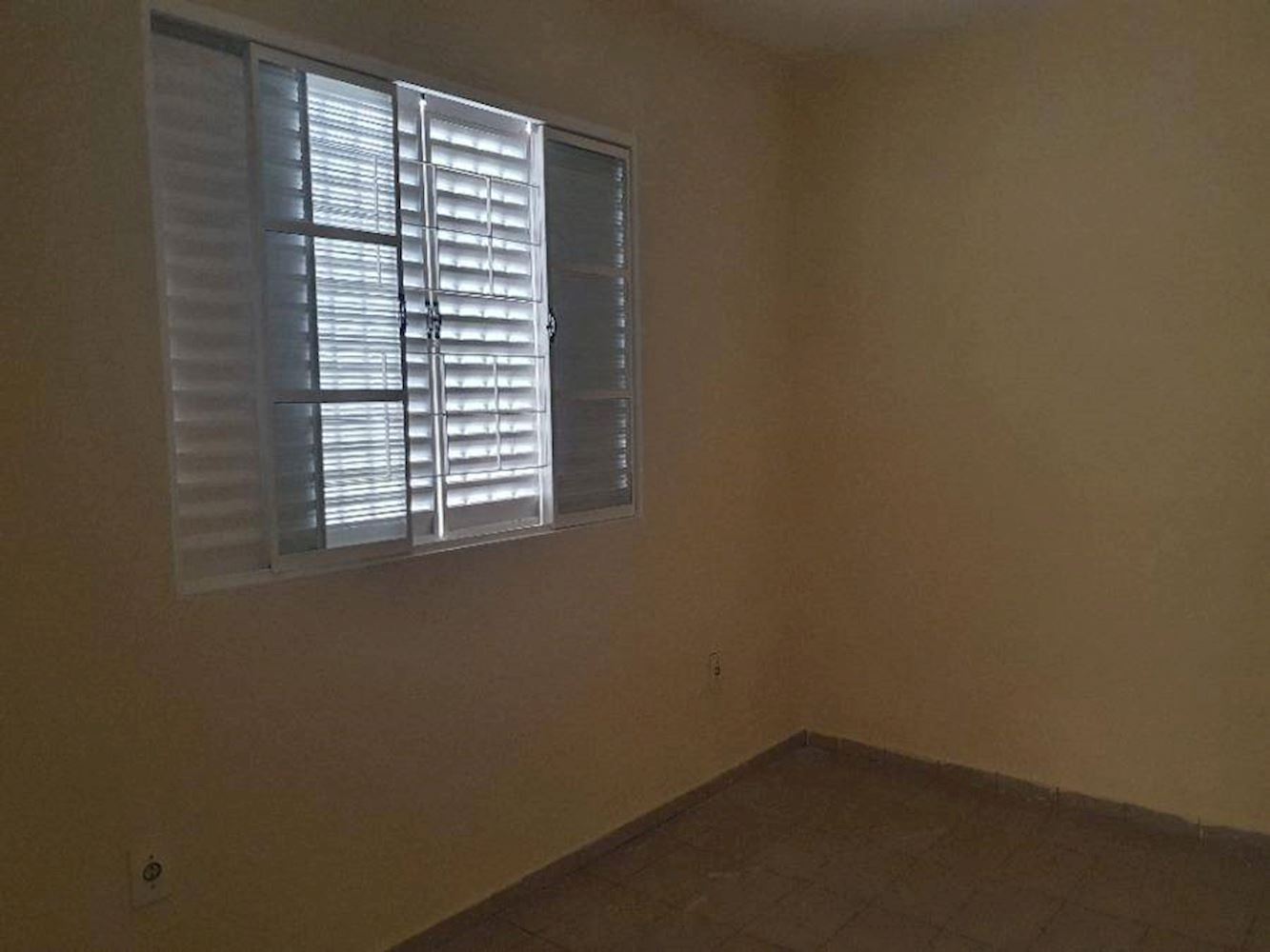 Casa no Jardim Pérola em Marília/SP, localizado em Marília - SP, bairro Jardim Pérola