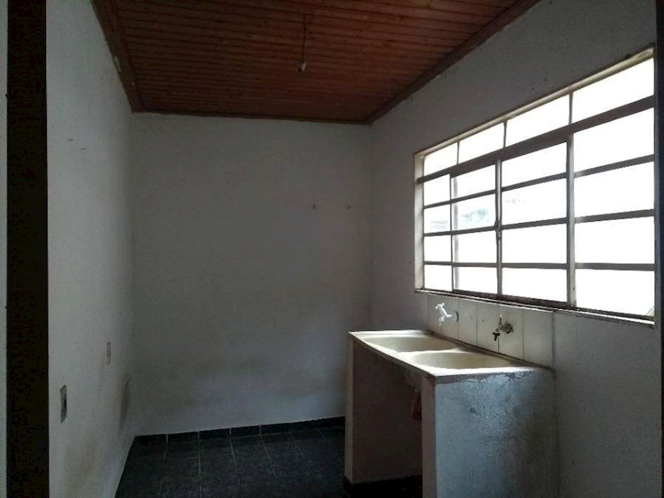 Casa no Jardim Santa Cecília em Agudos/SP, localizado em Agudos - SP, bairro Jardim Santa Cecília