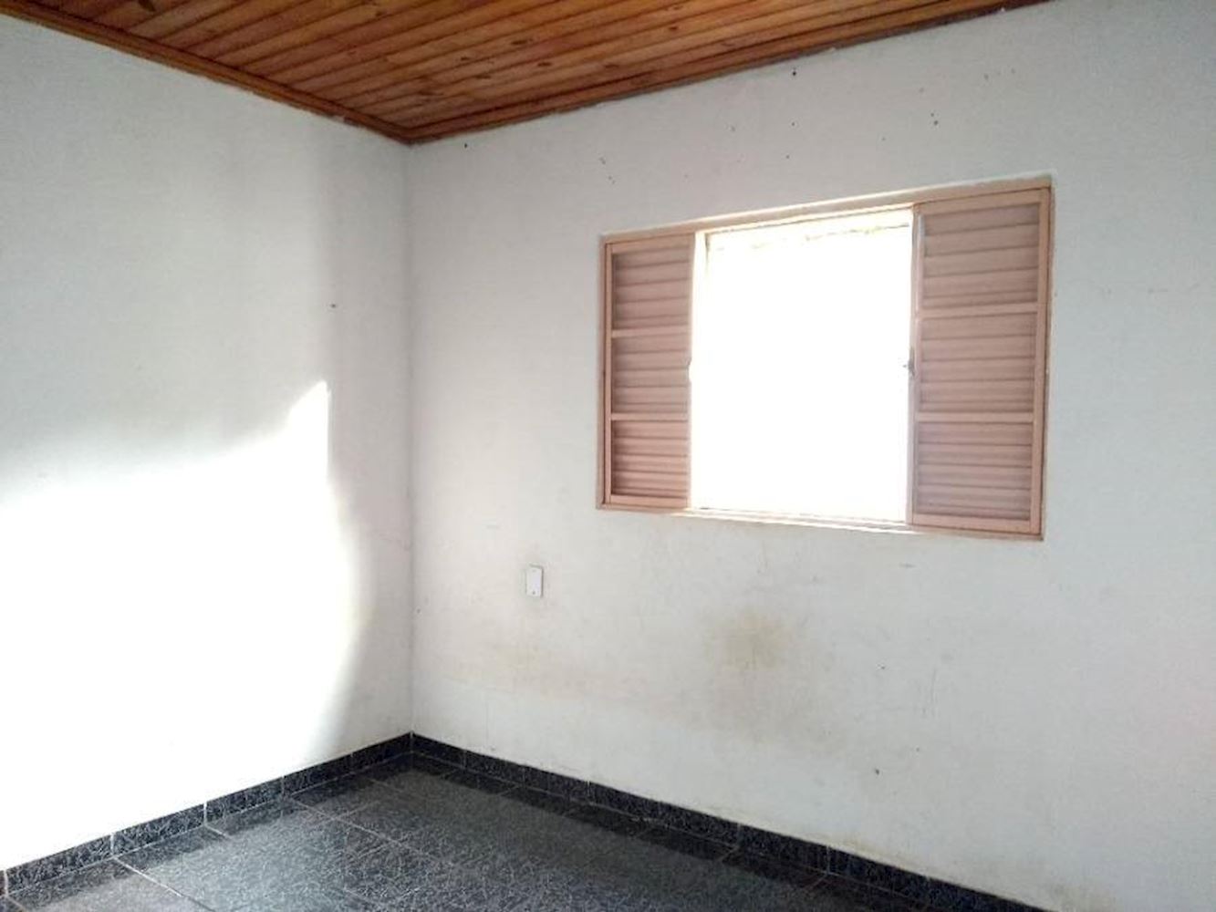 Casa no Jardim Santa Cecília em Agudos/SP, localizado em Agudos - SP, bairro Jardim Santa Cecília