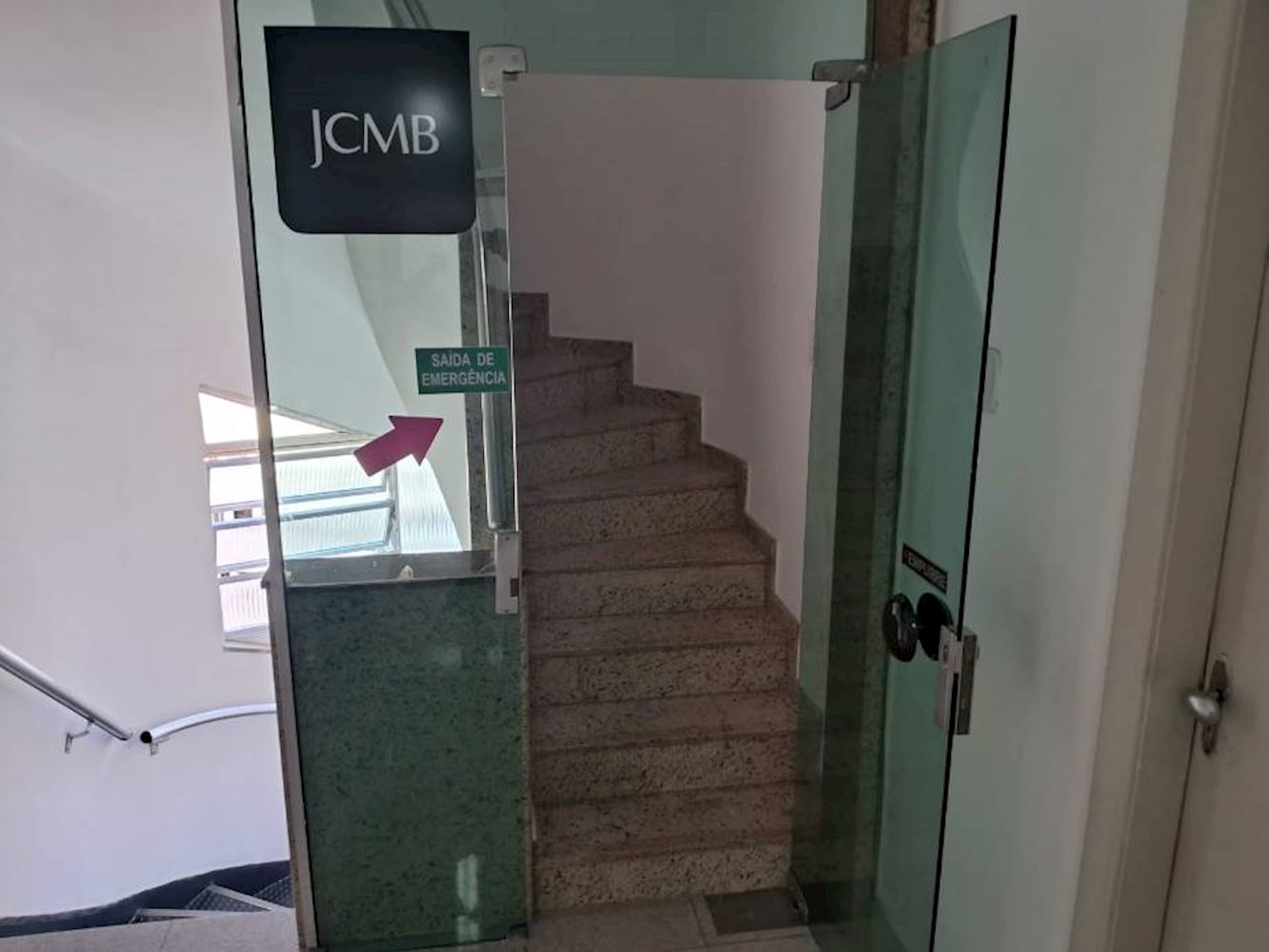 Sala Comercial no Centro do Rio de Janeiro/RJ, localizado em Rio De Janeiro - RJ, bairro Centro
