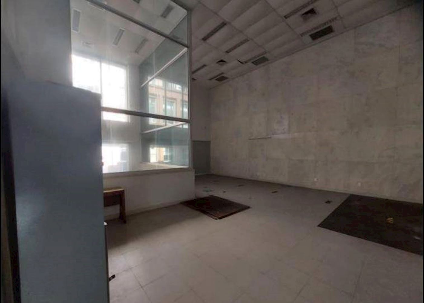 Imóvel Comercial (Ex-agência) - Centro Histórico - Porto Alegre/RS, localizado em Porto Alegre - RS, bairro Centro Historico