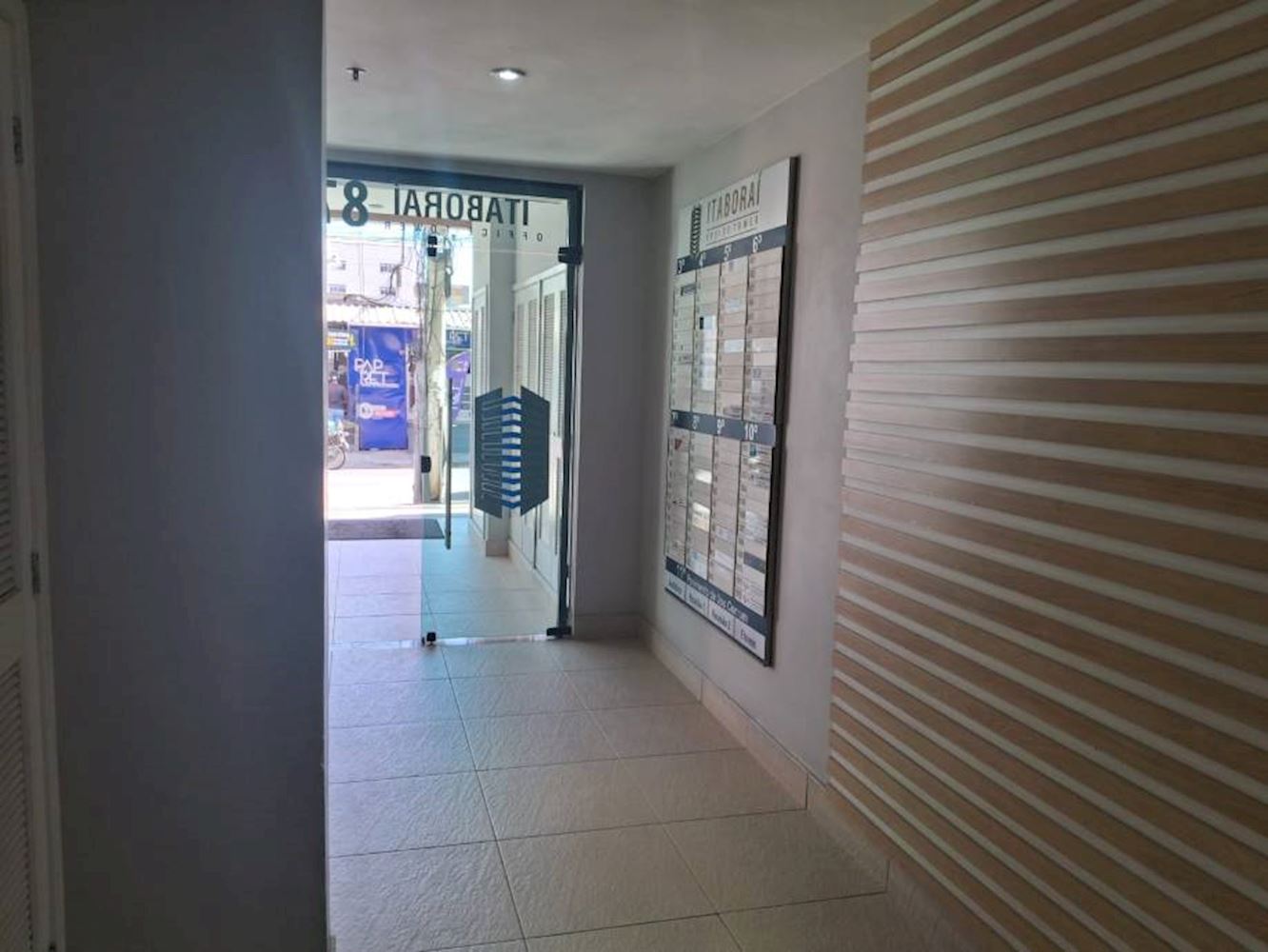 Sala Comercial no Centro de Itaboraí/RJ, localizado em Itaboraí - RJ, bairro Centro