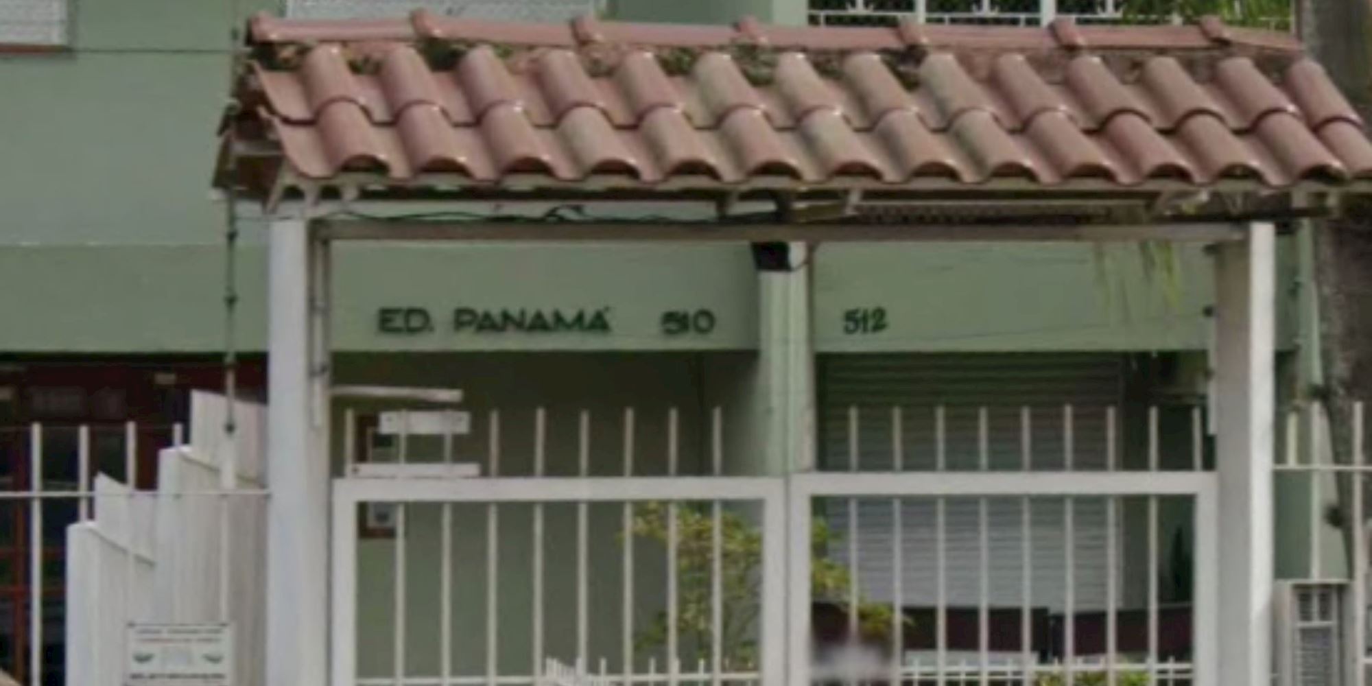 Apartamento no "Edifício Panamá" - Jardim Carvalho - Porto Alegre/RS, localizado em Porto Alegre - RS, bairro Partenon