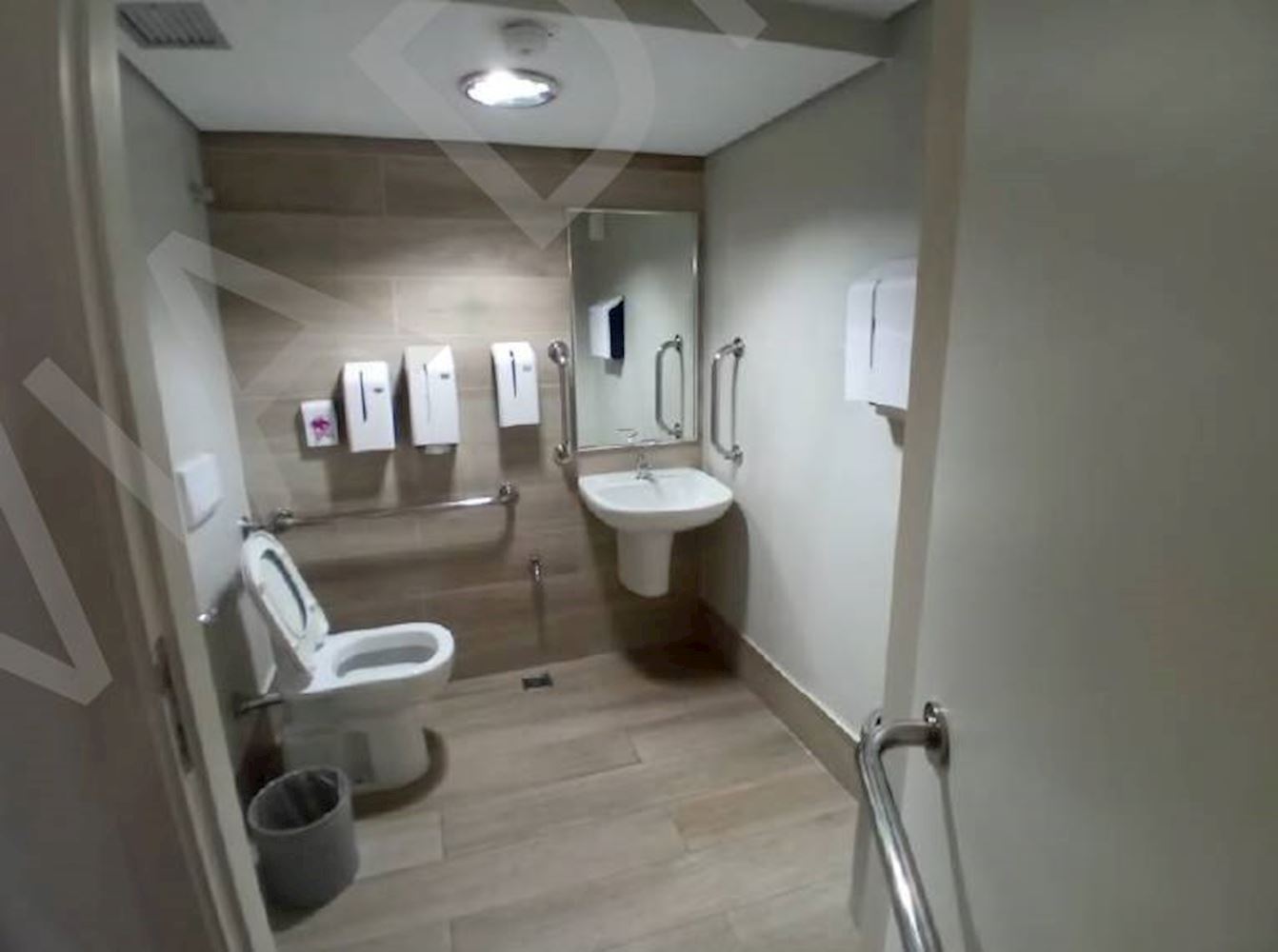 Sala Comercial no Centro do Rio de Janeiro/RJ, localizado em Rio De Janeiro - RJ, bairro Centro