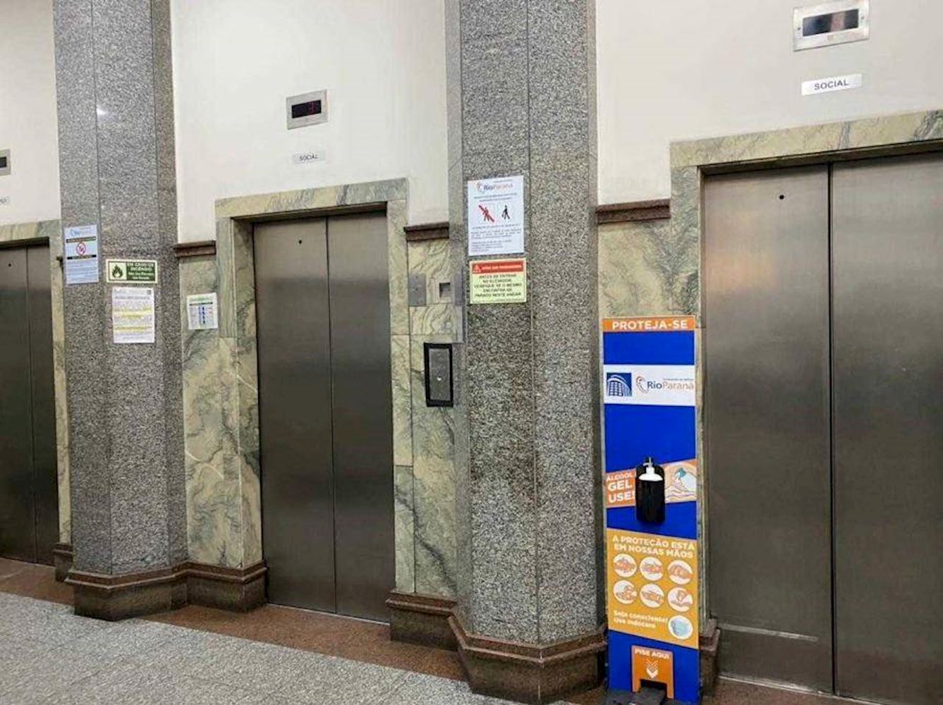 Sala Comercial no Centro do Rio de Janeiro/RJ, localizado em Rio De Janeiro - RJ, bairro Centro