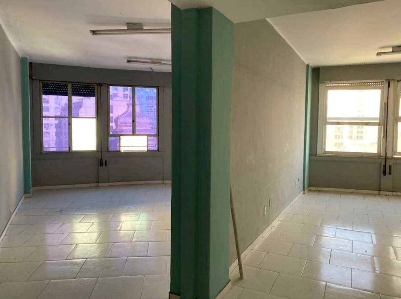 Sala Comercial no Centro do Rio de Janeiro/RJ, localizado em Rio De Janeiro - RJ, bairro Centro