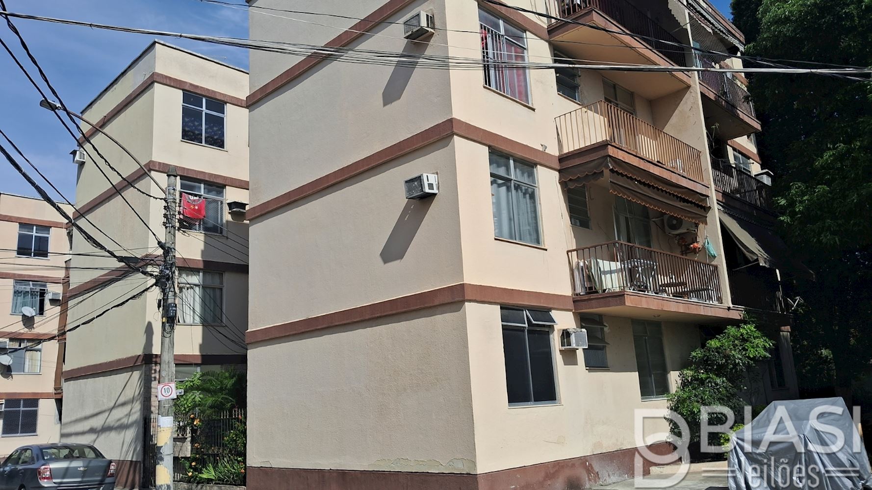 Apartamento no "Condomínio Jardim Iaraquã" em Campo Grande - Rio de Janeiro/RJ, localizado em São João De Meriti - RJ, bairro Campo Grande