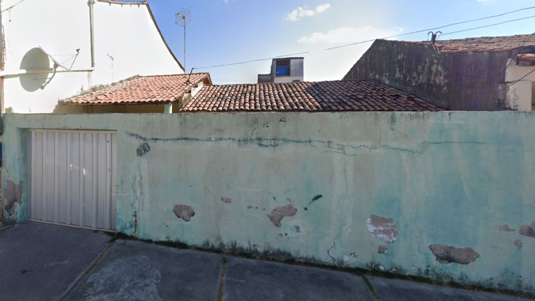 Casa no Conjunto Jereissati II em Maracanaú/CE, localizado em Maracanaú - CE