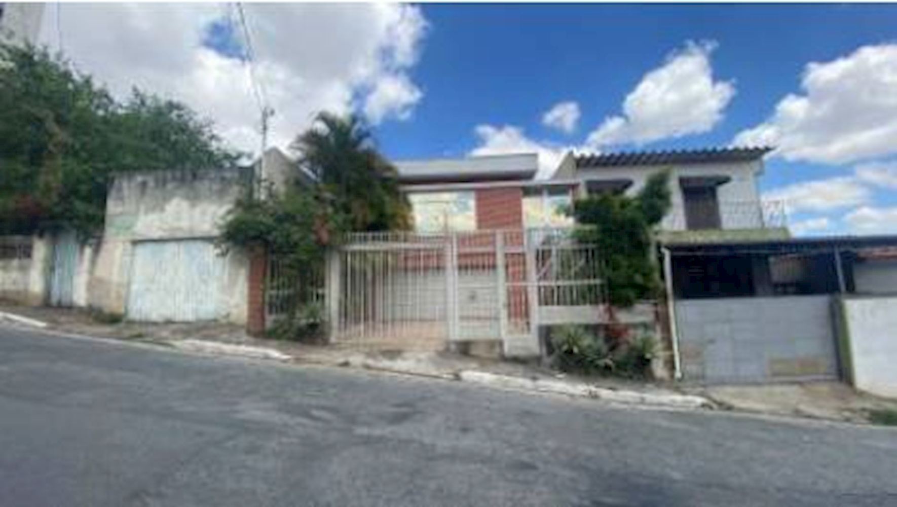 Casa na Vila Carrão em São Paulo/SP, localizado em São Paulo - SP, bairro Vila Carrão