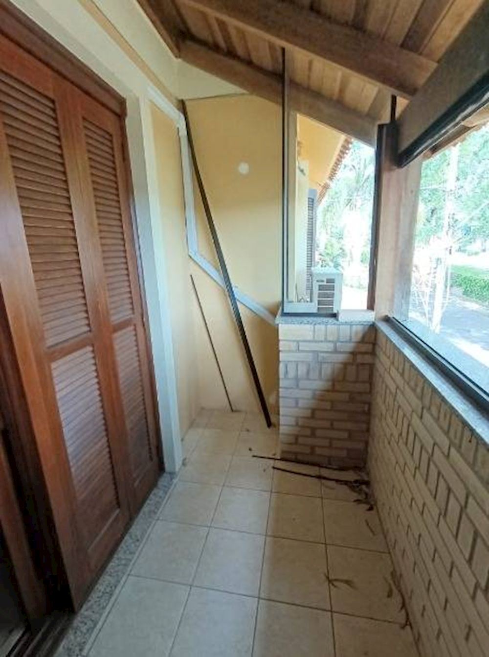 Casa em Condomínio em Serraria - Porto Alegre/RS, localizado em Porto Alegre - RS, bairro Serraria