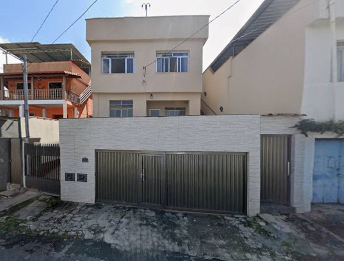 Casa em Centenário - Juiz De Fora/MG, localizado em Juiz De Fora - MG, bairro Centenário