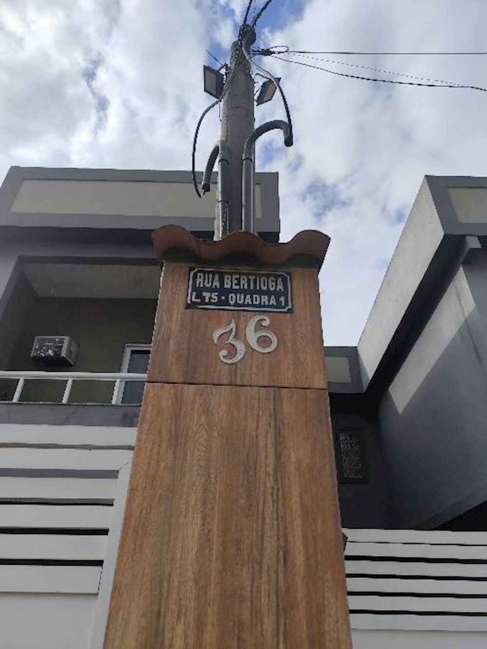 Casa no Parque Novo Rio em São João de Meriti/RJ, localizado em São João De Meriti - RJ, bairro Parque Novo Rio