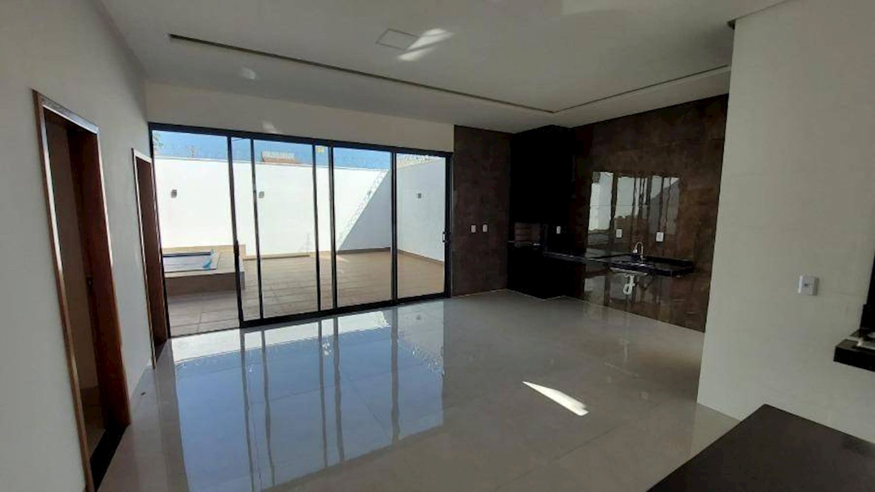 Casa no Jardim Primavera em Trindade/GO, localizado em Trindade - GO, bairro Jardim Primavera