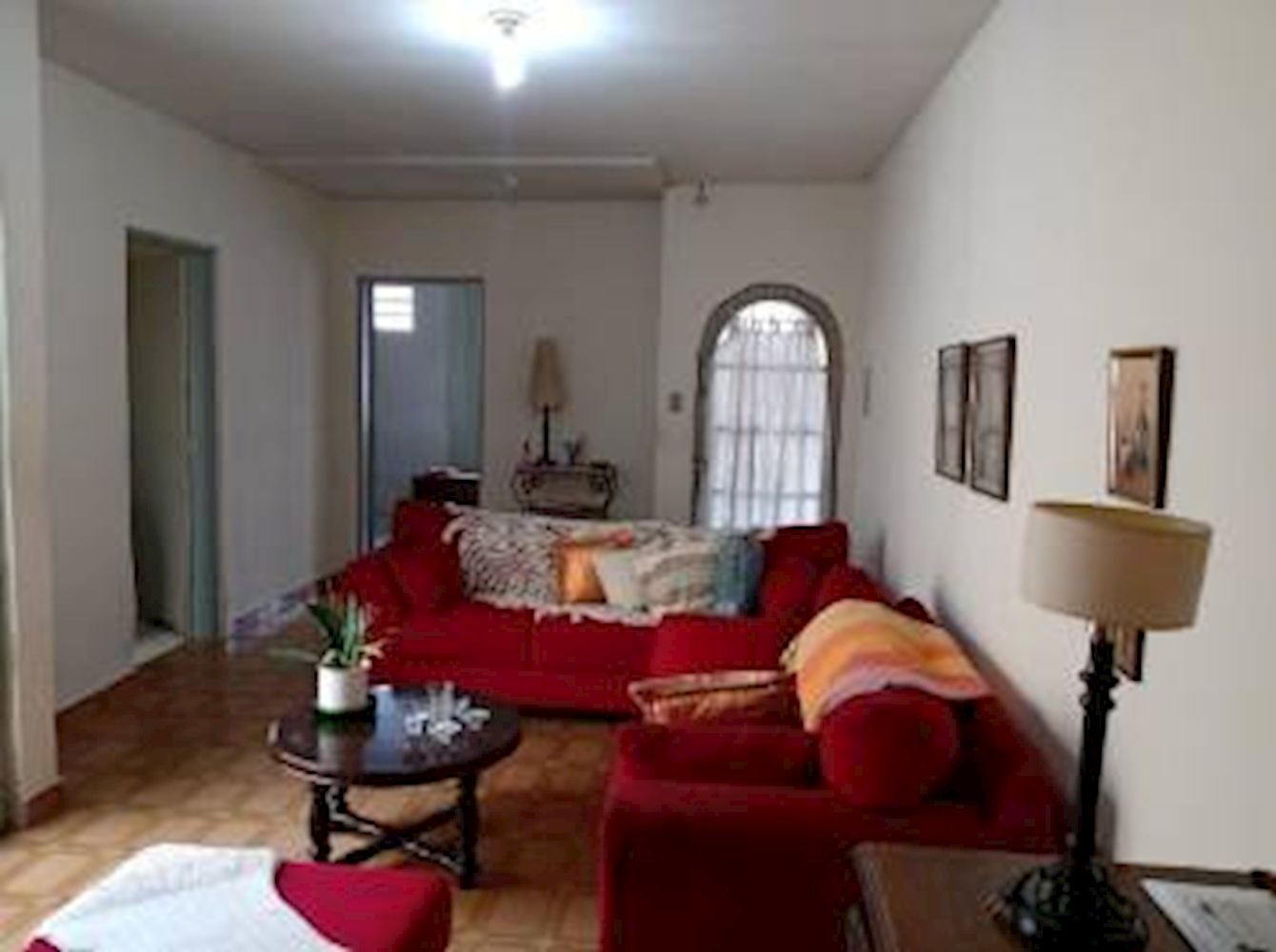 Casa no Centro de Taubaté/SP, localizado em Taubaté - SP, bairro Centro