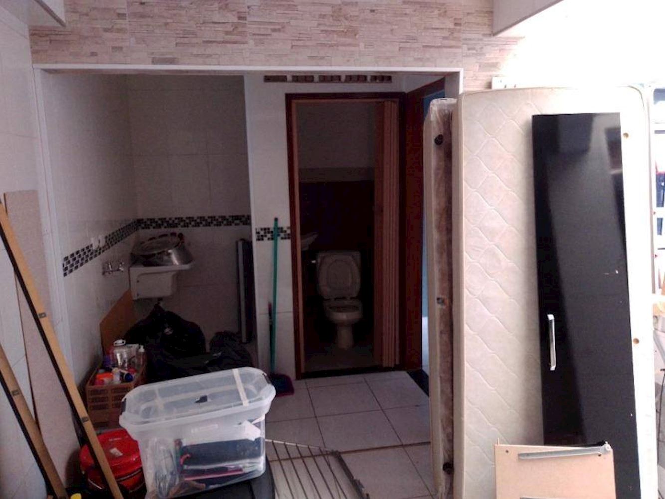 Casa no Jardim Leila - Guarulhos/SP, localizado em Guarulhos - SP, bairro Jardim Leila