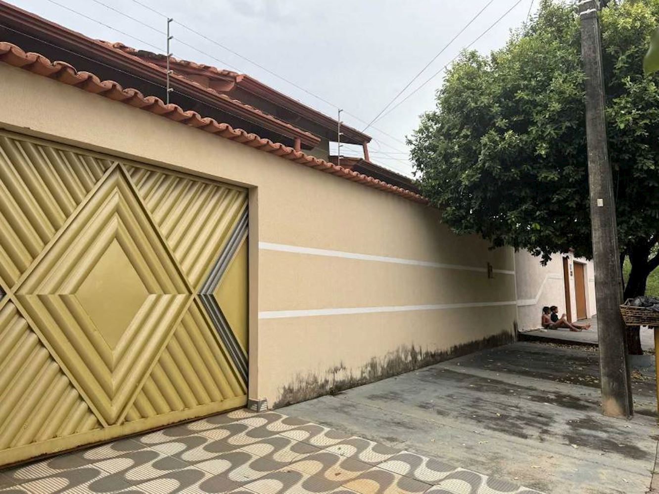 Casa, Padrão, 2 vaga(s) de garagem, localizado em Porangatu - GO, bairro Jardim Goias