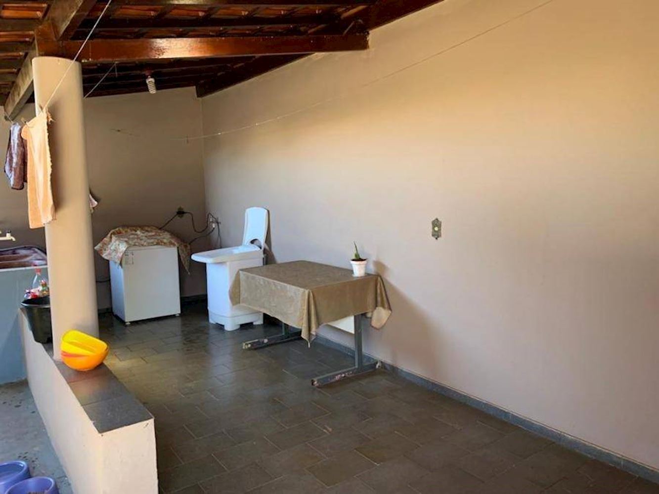 Casa, Padrão, 2 vaga(s) de garagem, localizado em Aramina - SP, bairro Santo Antonio