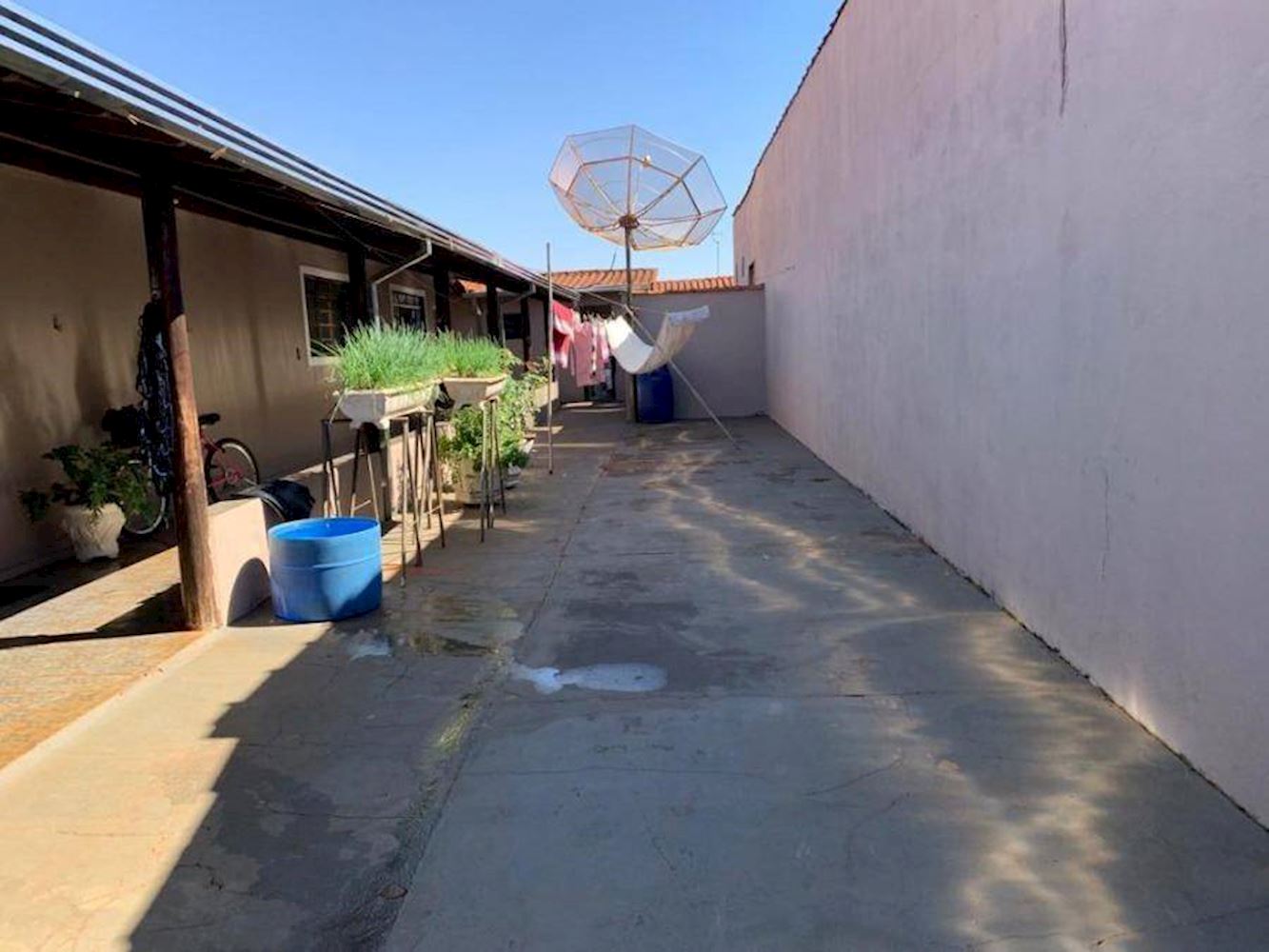 Casa, Padrão, 2 vaga(s) de garagem, localizado em Aramina - SP, bairro Santo Antonio
