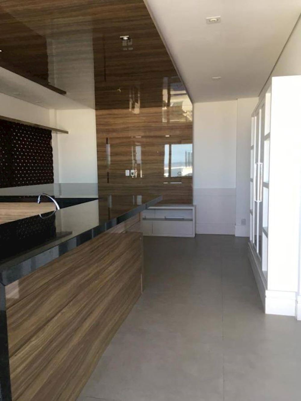 Apartamento, Padrão, 3 vaga(s) de garagem, localizado em Porto Alegre - RS