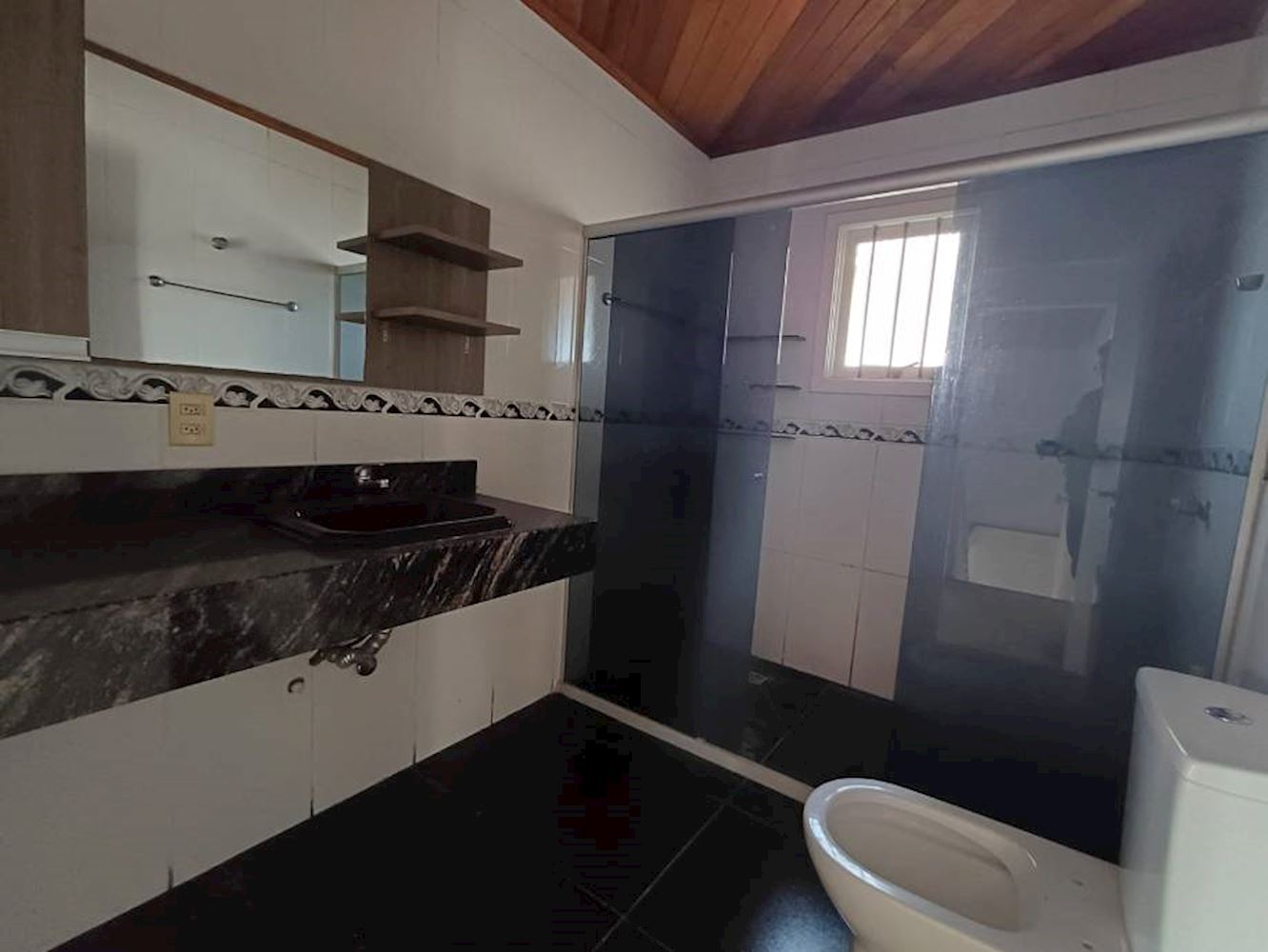 Casa em Estância Velha - Canoas/RS, localizado em Canoas - RS, bairro Estradaância Velha
