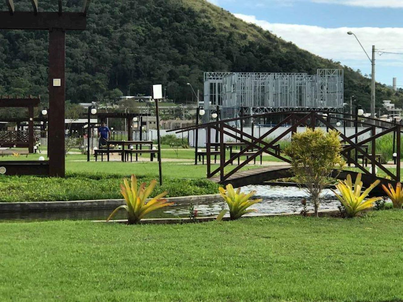 Casa no "Condomínio Solaris Residencial Clube" - Atlântico Leste Itaipuaçu - Maricá/RJ, localizado em Maricá - RJ, bairro Atlântico Leste Itaipuaçu
