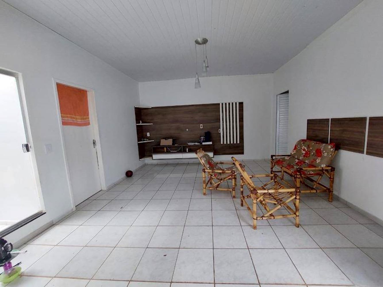 Casa no Jardim Primaveras em Lucas do Rio Verde/MT, localizado em Lucas Do Rio Verde - MT, bairro Jardim Primaveras