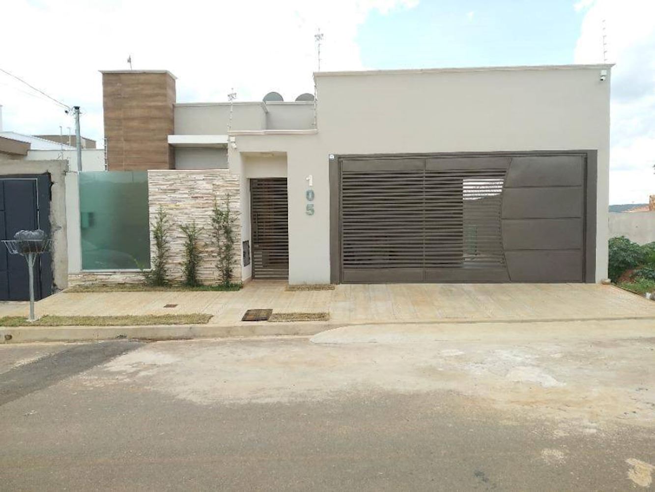 Imagem do imóvel Casa, Padrão, 0 vaga(s) de garagem
