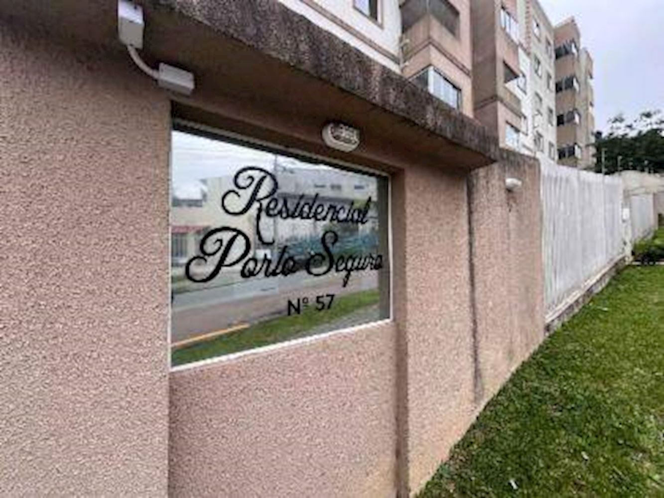 Apartamento, Padrão, 1 vaga(s) de garagem, localizado em Curitiba - PR, bairro Pinheirinho