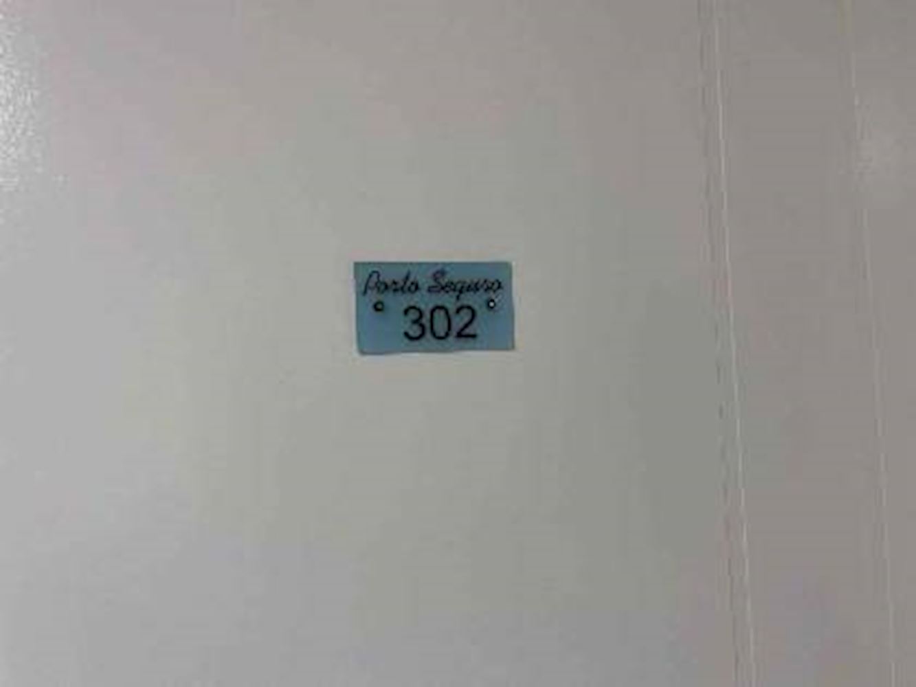 Apartamento, Padrão, 1 vaga(s) de garagem, localizado em Curitiba - PR, bairro Pinheirinho
