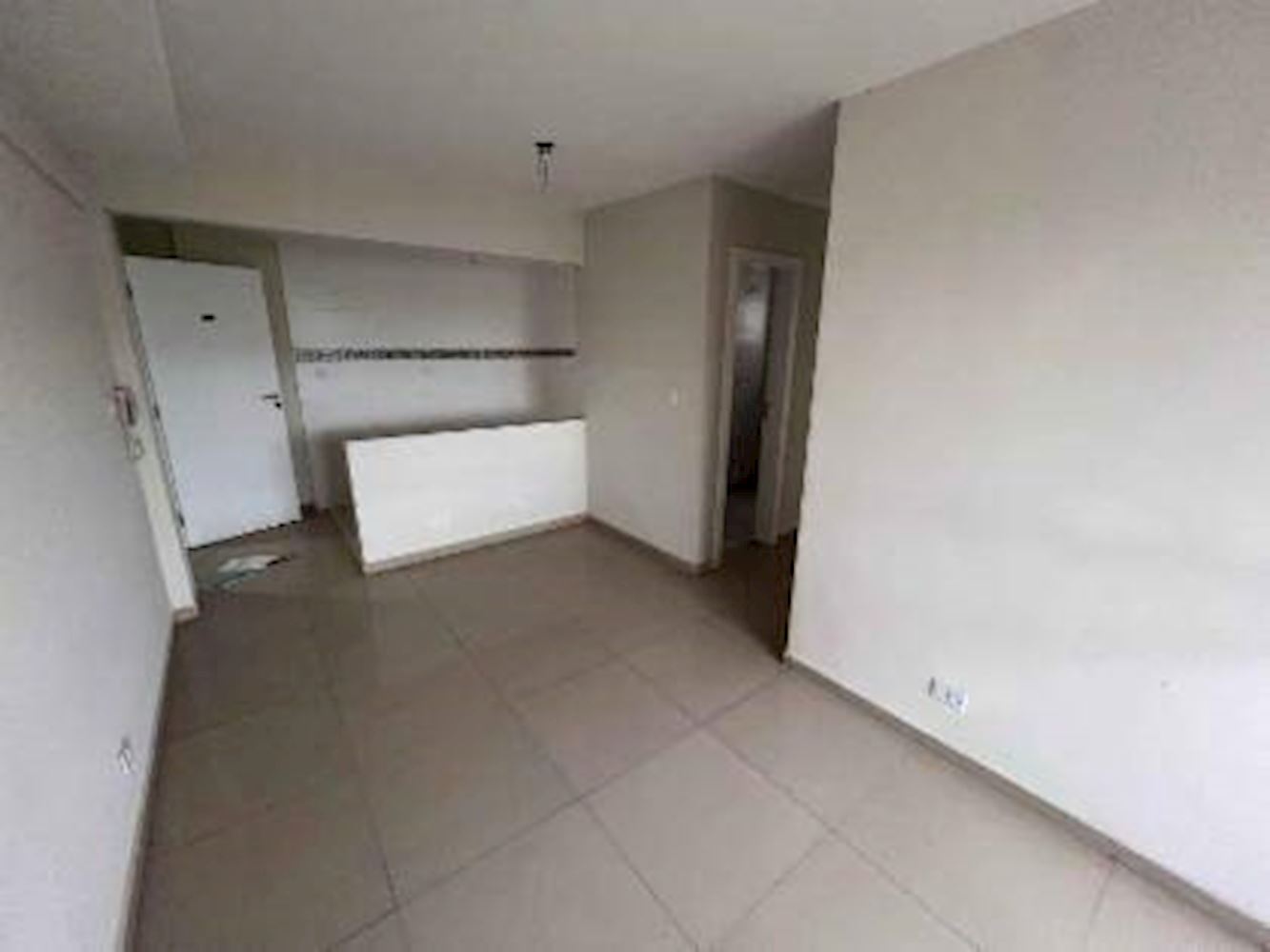 Apartamento, Padrão, 1 vaga(s) de garagem, localizado em Curitiba - PR, bairro Pinheirinho