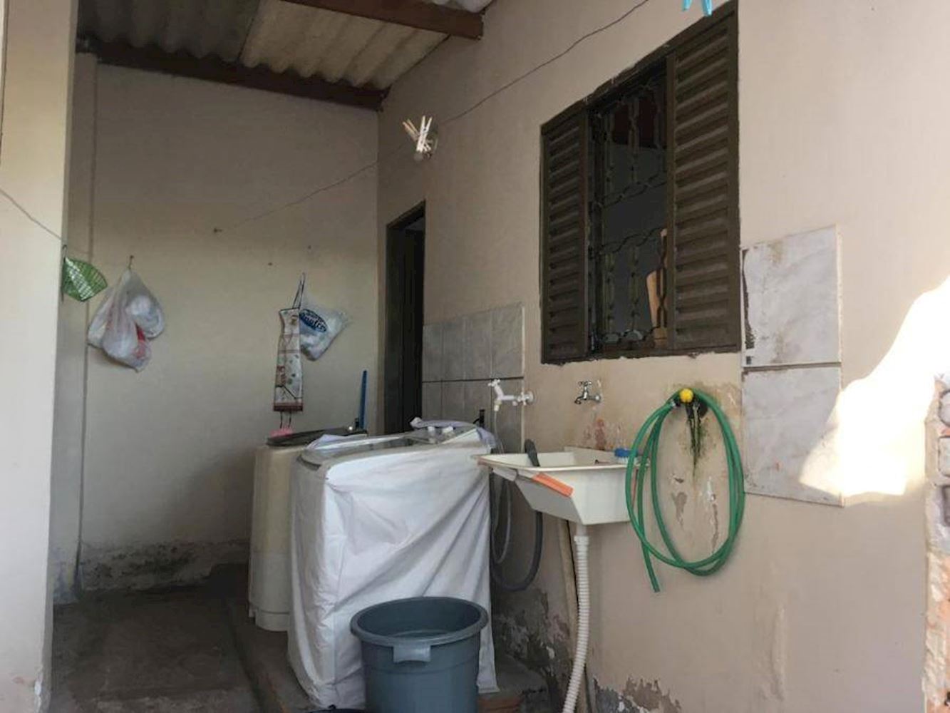 Casa em Universitário - Corumbá/MS, localizado em Corumbá - MS, bairro Universitário