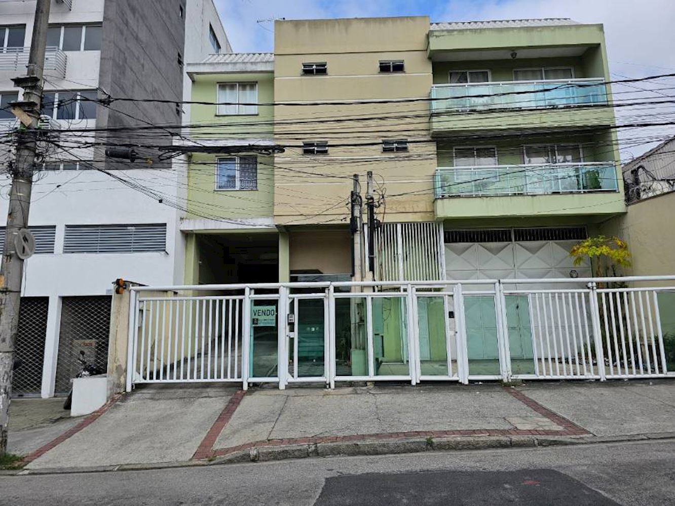 Imagem do imóvel Loja Comercial em Cascadura - Rio De Janeiro/RJ