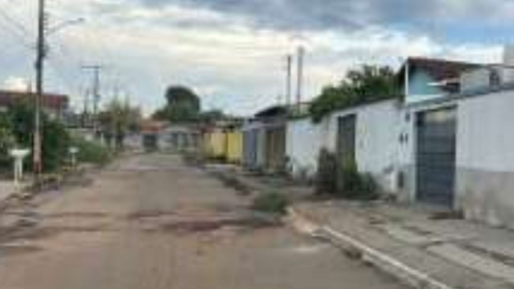Casa no Jardim Buriti Sereno - Aparecida de Goiânia/GO, localizado em Aparecida De Goiânia - GO, bairro Jardim Buriti Sereno