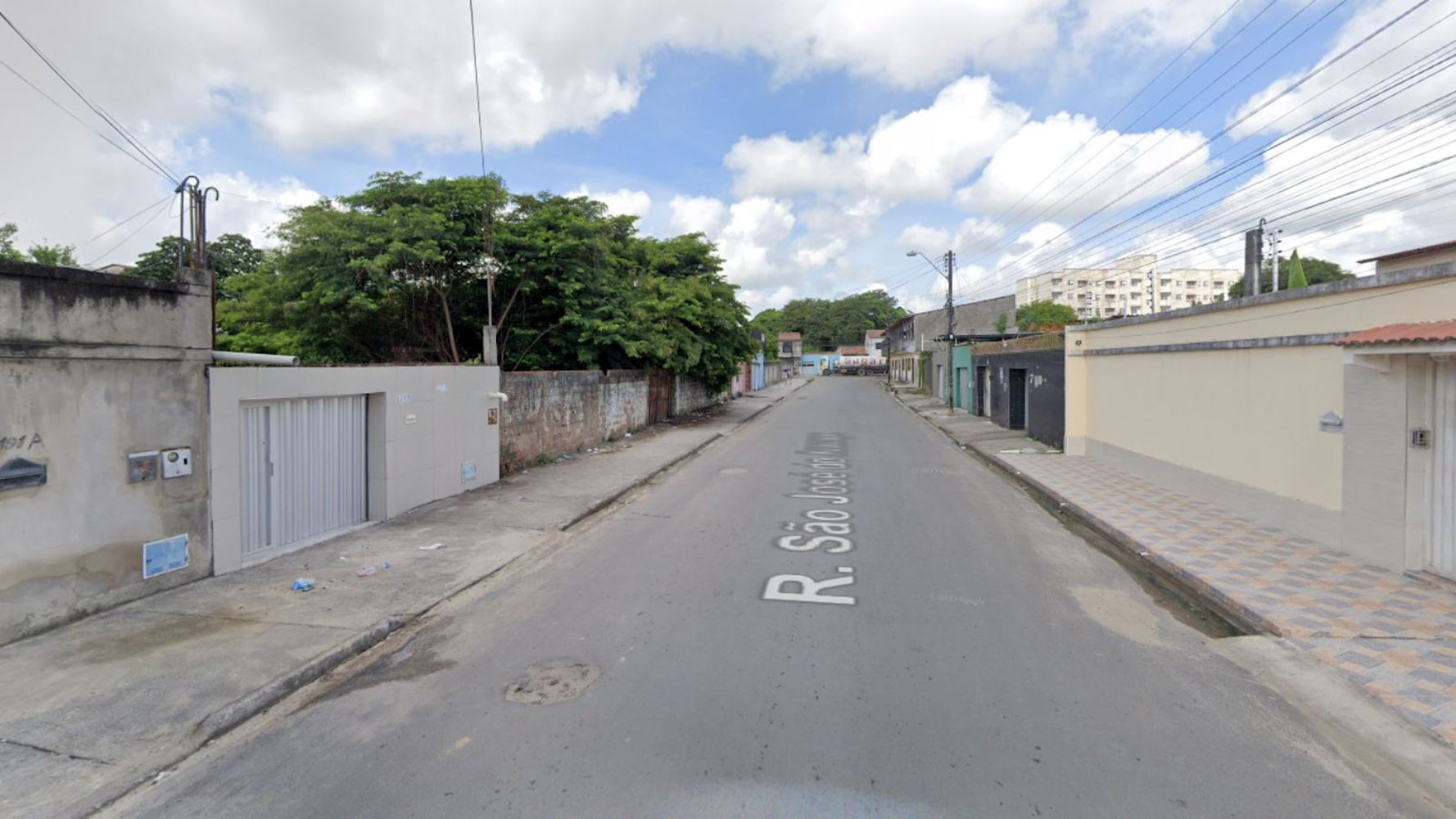 Casa em Aracapé - Fortaleza/CE, localizado em Fortaleza - CE, bairro Aracapé