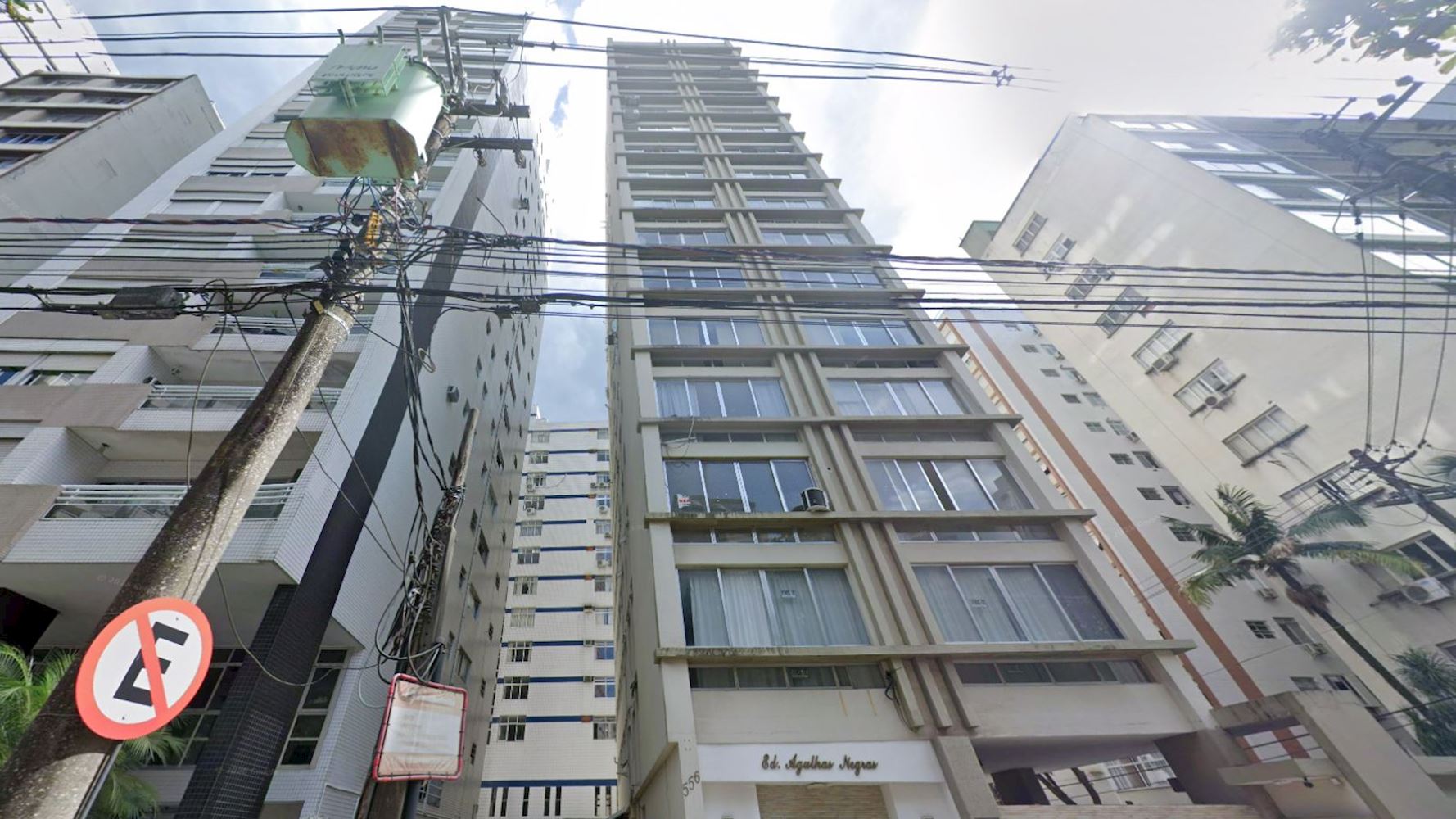 Apartamento no "Edifício Agulhas Negras" - Boqueirão - Santos/SP, localizado em Santos - SP, bairro Boqueirão