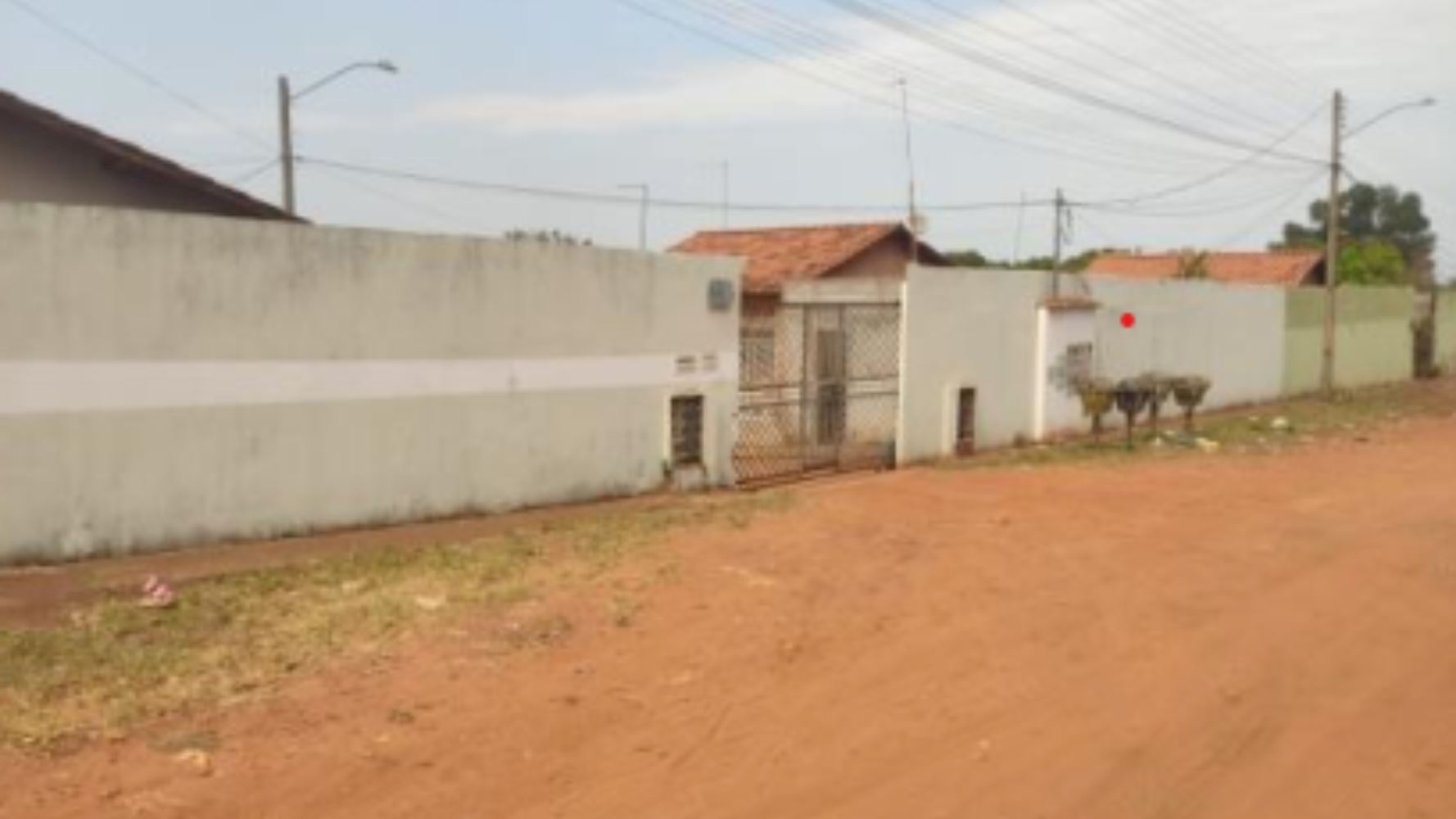 Casa no "Cond. Res. Parque da Barragem II" - Parque Barragem - Águas Lindas de Goiás/GO, localizado em Águas Lindas De Goiás - GO, bairro Parque Barragem