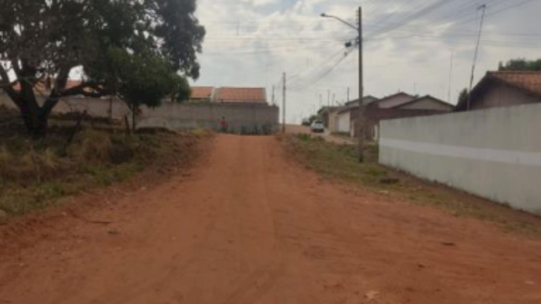 Casa no "Cond. Res. Parque da Barragem II" - Parque Barragem - Águas Lindas de Goiás/GO, localizado em Águas Lindas De Goiás - GO, bairro Parque Barragem