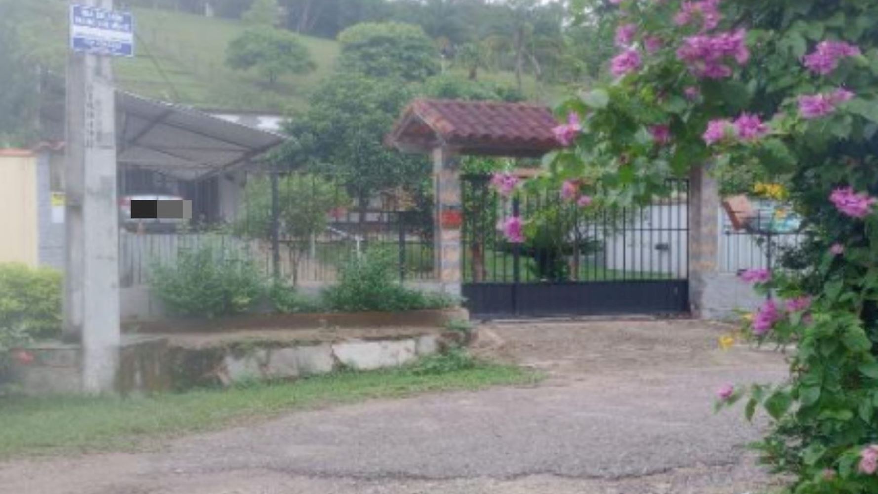 Casa na Granja Cadetes Fabres em Guapimirim/RJ, localizado em Guapimirim - RJ, bairro Granja Cadetes Fabres