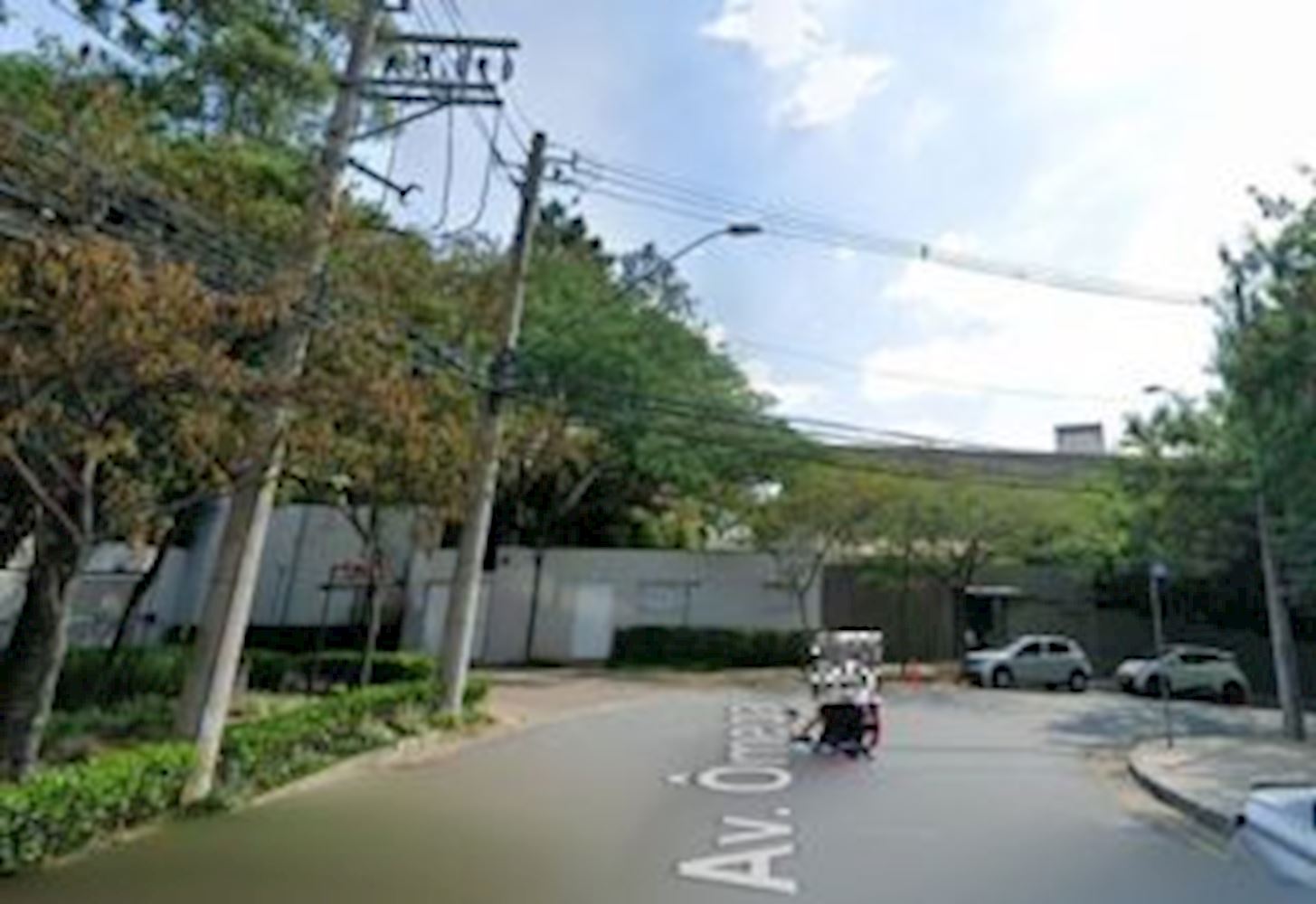 Apartamento no "Edifício Novare" - Melville Empresarial II - Barueri/SP, localizado em Barueri - SP, bairro Alphaville
