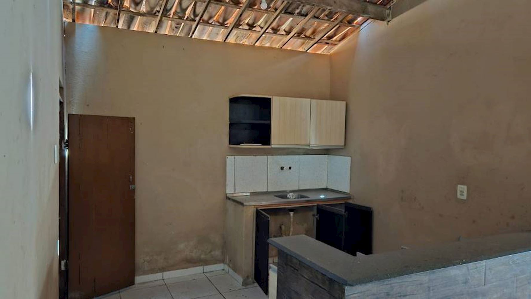 Casa em Guajeru - Fortaleza/CE, localizado em Fortaleza - CE, bairro Guajeru