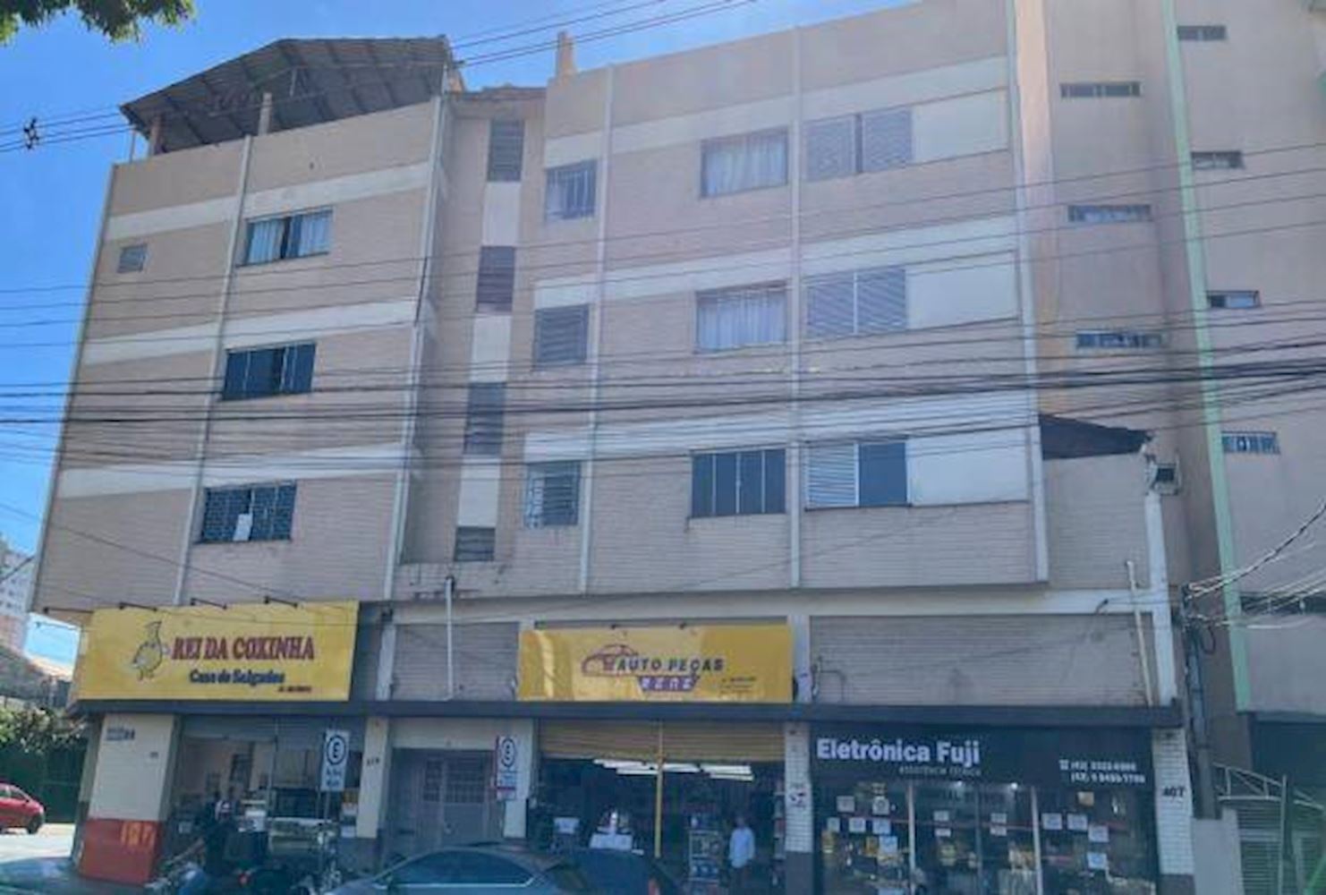 Apartamento no "Edifício Marumby" - Centro - Londrina/PR, localizado em Londrina - PR, bairro Centro